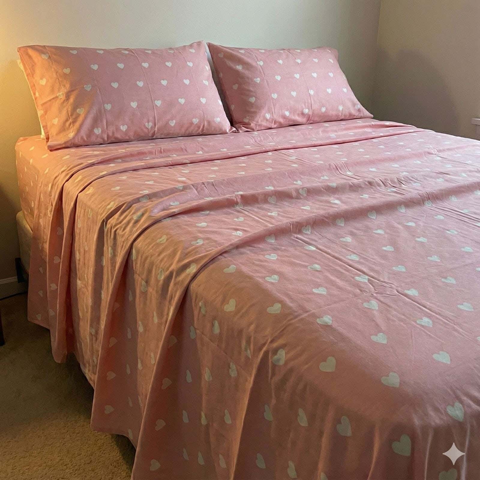 Yarlin Plain Bed Sheet Set, Cotton Blend, 3 Pieces, 240X280 cm, Small White Hearts Design 1 - Multicolor