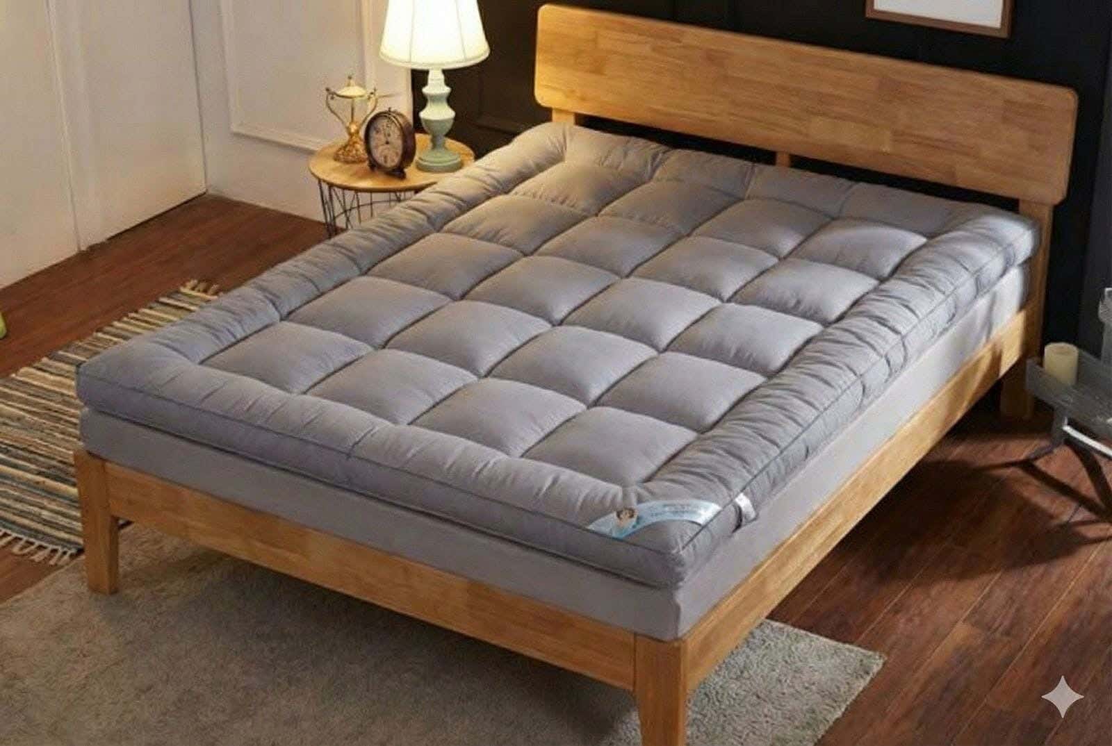 Soft Mattress Topper, Cotton Blend, One Piece, 120X195 cm, Basic Design - Light Gray